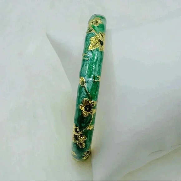 Green Flower Enamel Cloisonne Bracelet Bangle - Picture 2 of 8